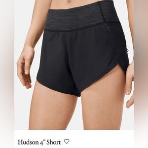 Outdoor Voices Hudson 4" Black Running Exercise Shorts Women Medium Liner